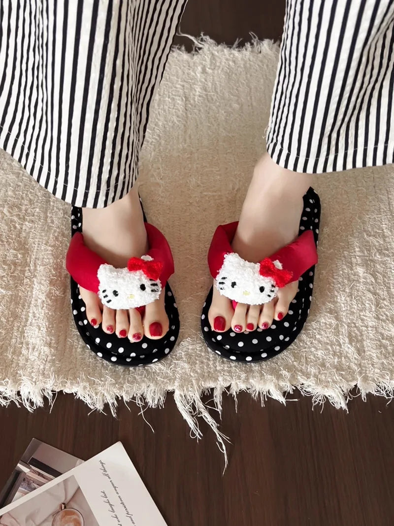 Sanrio HK Cute Polka Dot Thong Slippers